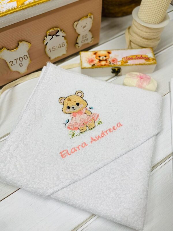 TRUSOU CUTIE LEMN "URSULETUL ELARA"