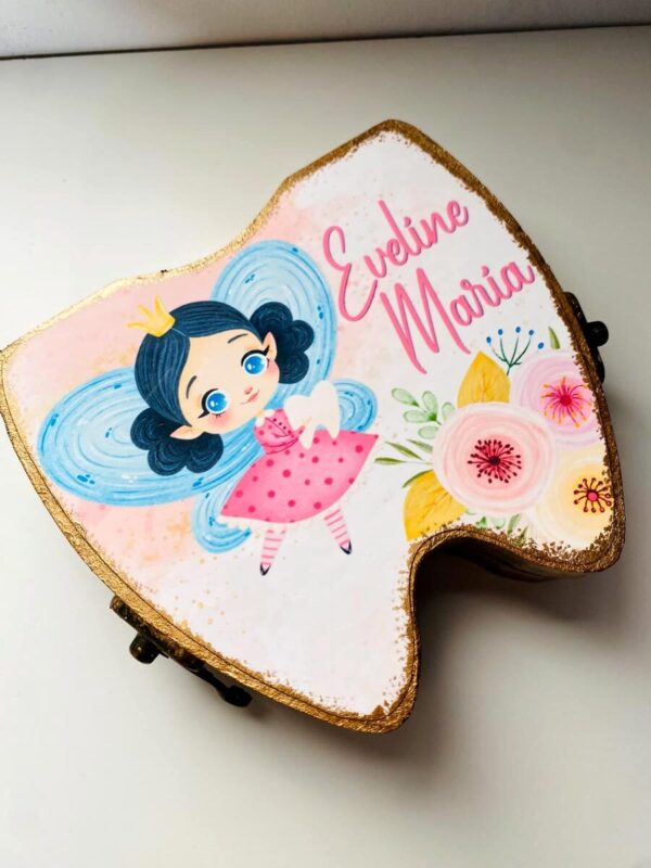 CUTIE PERSONALIZATA PENTRU PASTRAREA DINTISORILOR DE LAPTE