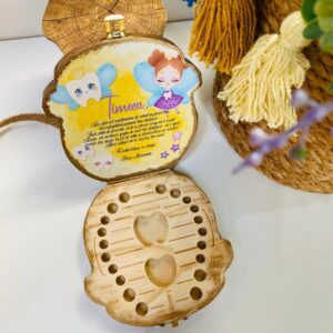 CUTIE PERSONALIZATA PENTRU PASTRAREA DINTISORILOR DE LAPTE
