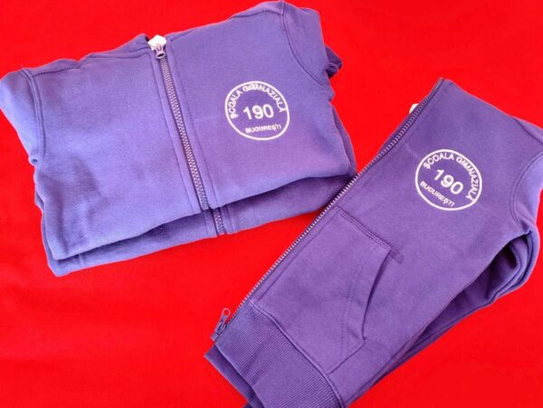 UNIFORME SCOLARE PERSONALIZATE