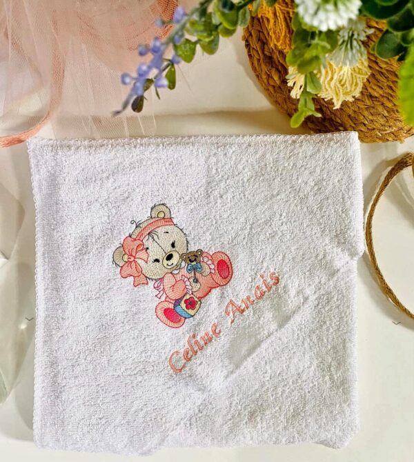 TRUSOU FETITA "URSULET ROZ CELINE"